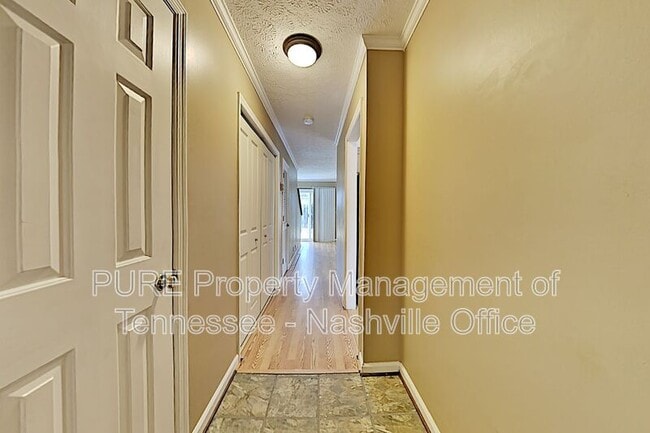 Photo - 473 Claircrest Dr
