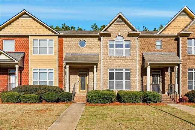 Building Photo - 6199 Thorncrest Dr