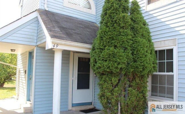 Building Photo - 49 Tanglewood Ct