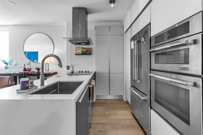 Photo - 55 SE 6th St Unit 3007