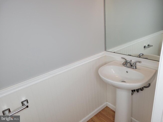 Photo - 2904 Saxony Dr