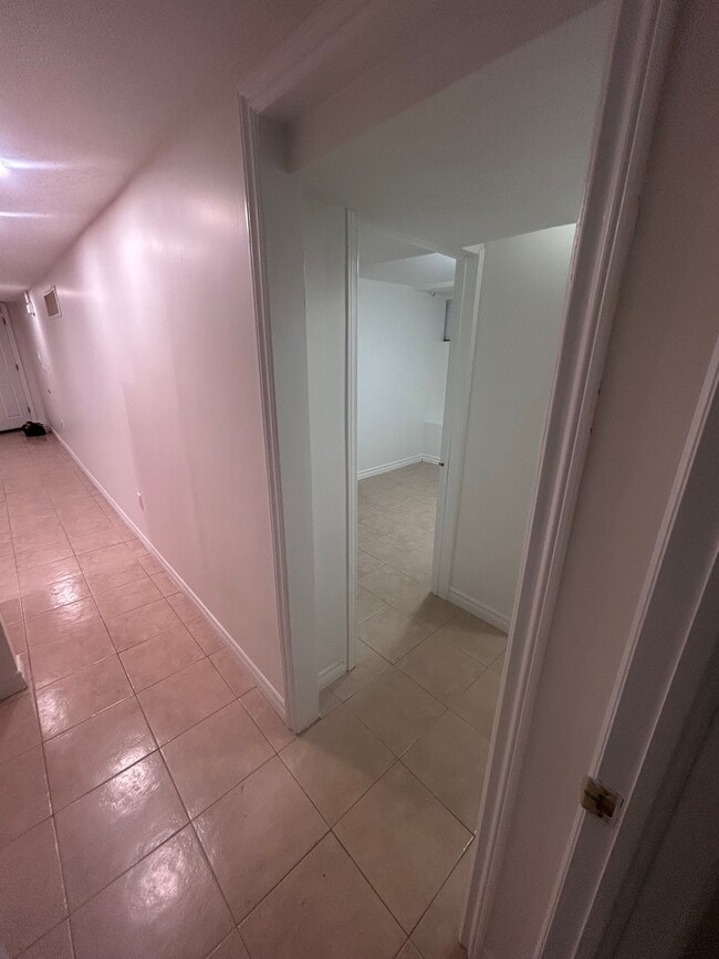 Photo - 41 Cartwright Av