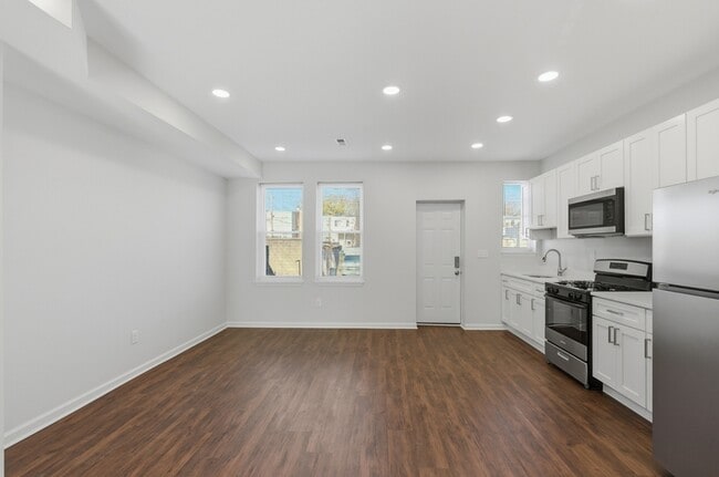 Photo - 3202 Mondawmin Ave