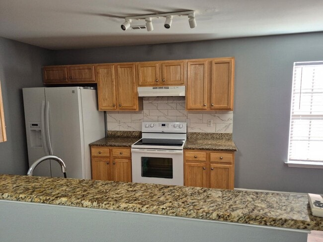 Photo - 1057 Dale Ave