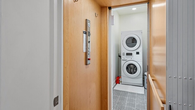 Photo - 20 Brandon Way Unidad SI ID1253473P