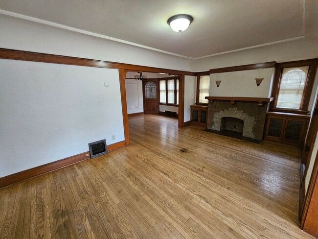 Photo - Cozy Single-family Home