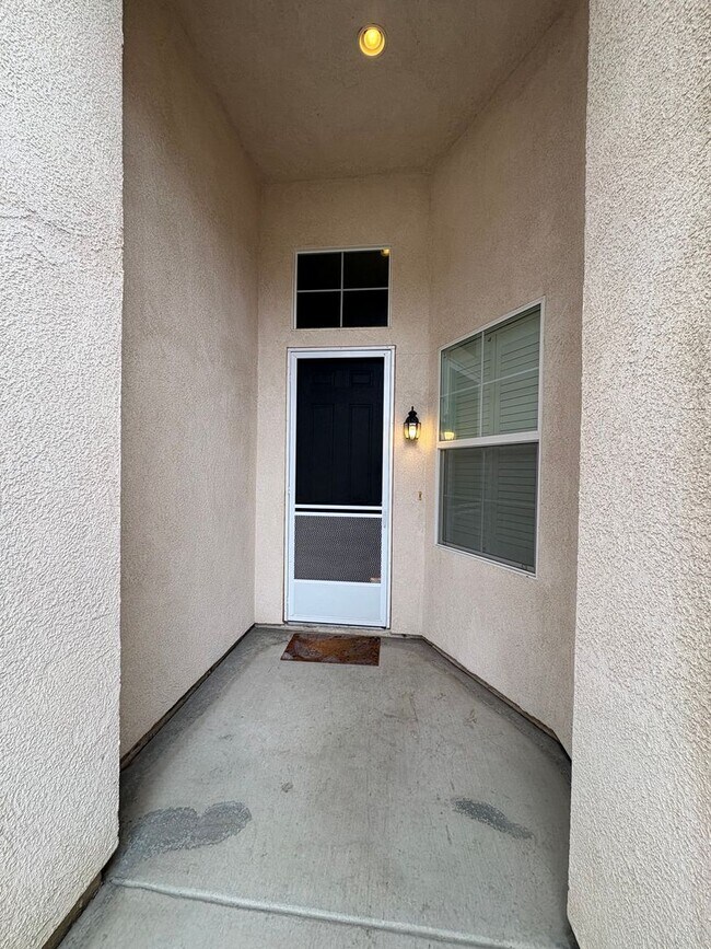 Photo - Spacious SW Visalia Home Available Now!