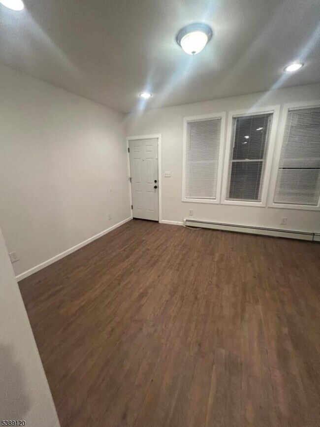 Photo - 191 Brookdale Ave Unidad 1