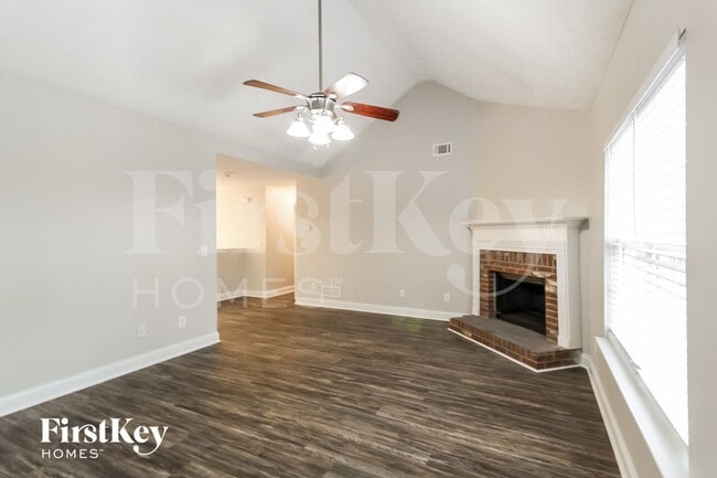 1439 Sierra Ridge Pl SE