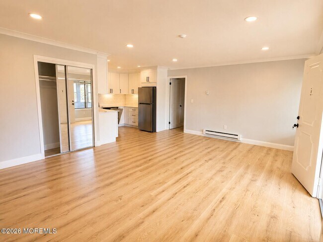 105 Amberly Dr