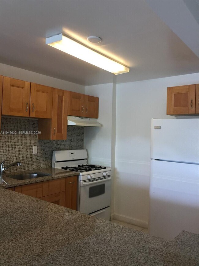 Photo - 13120 SW 92nd Ave Unit B-119