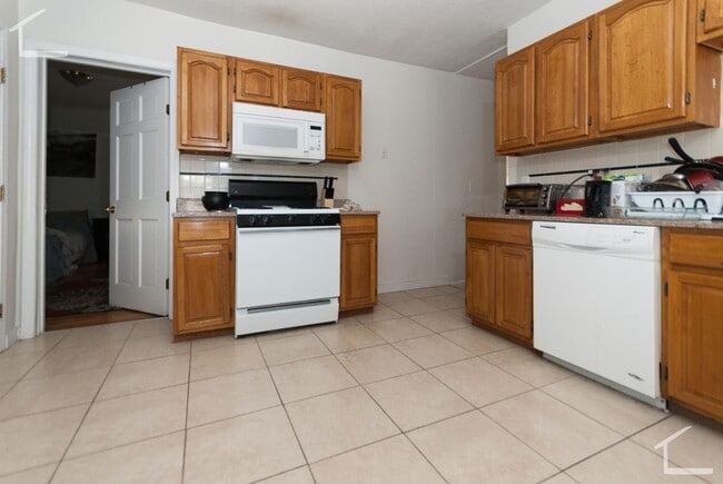 Photo - Allston Village BU 5-Bed/2-Bath SEPT