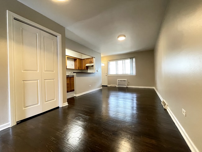 Photo - 565 Sidney Ave Unidad C