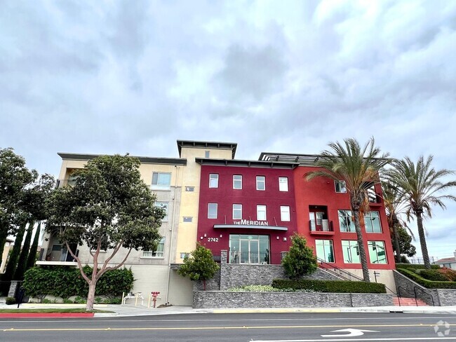 Building Photo - Cabrillo Senior Condo For Lease Unit 305