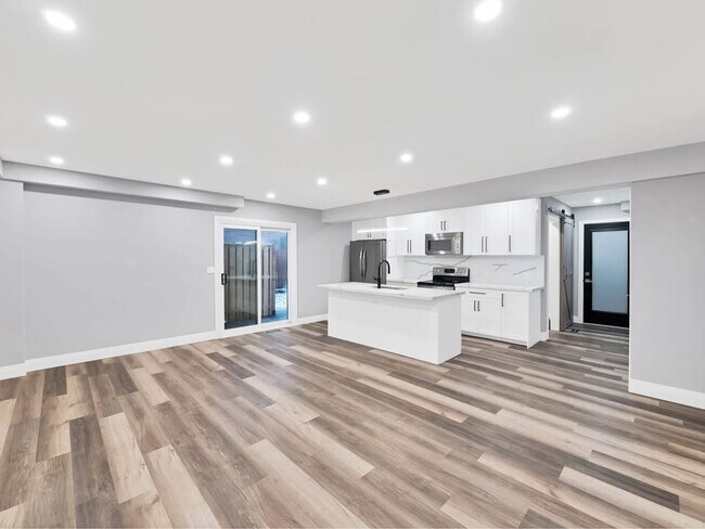 Photo - 93 Presidio Dr Unit 2