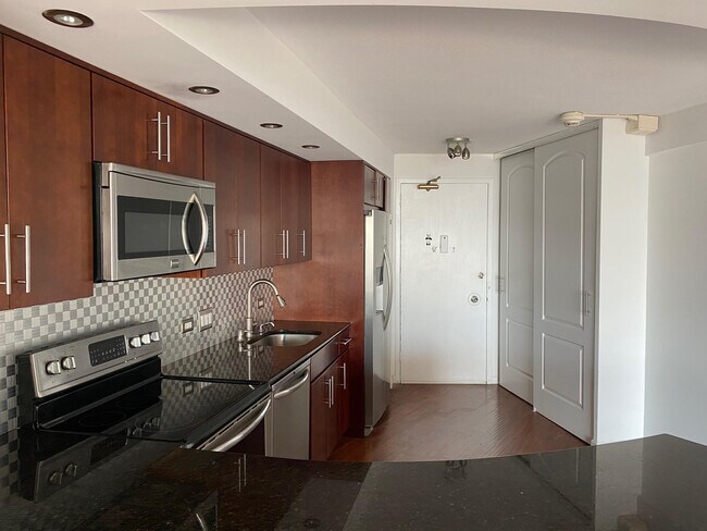 Photo - 300 N State St Unit 4708