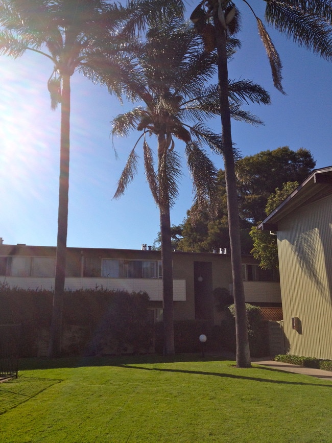 Peppertree Apartments