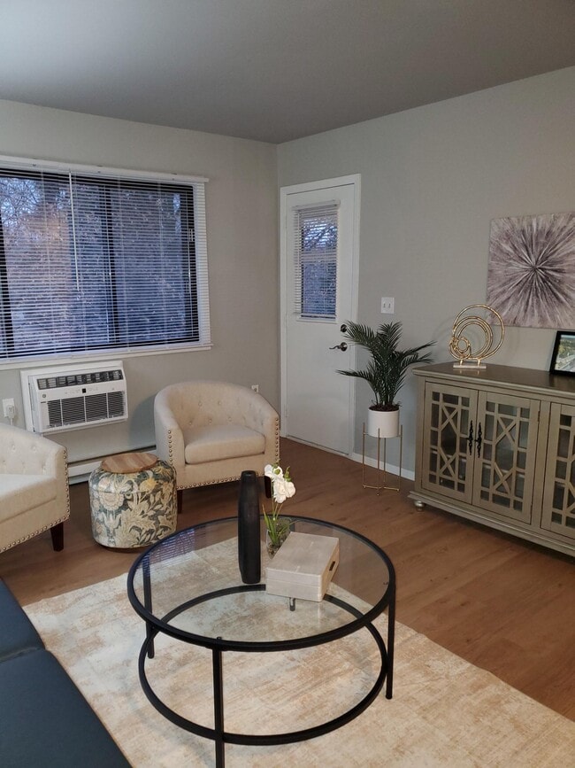 Photo - River Stone Place