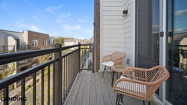 1801 Meridian St Unit 129