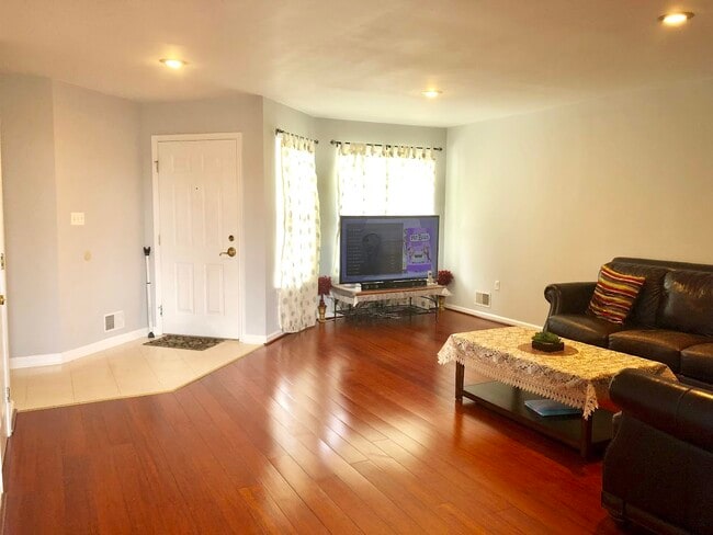 Photo - 26 Dickerson Ln