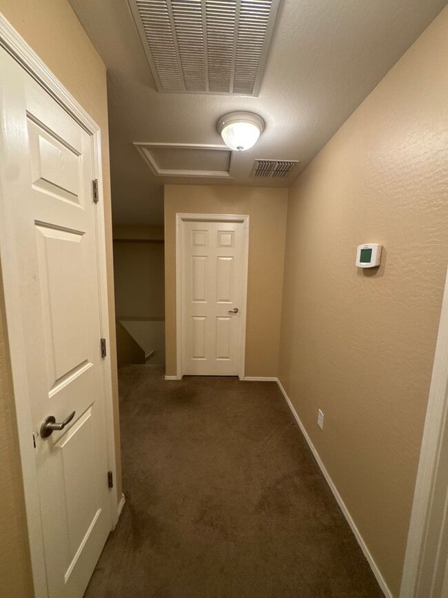 Photo - 5 bedroom home in the Anthem Parkside