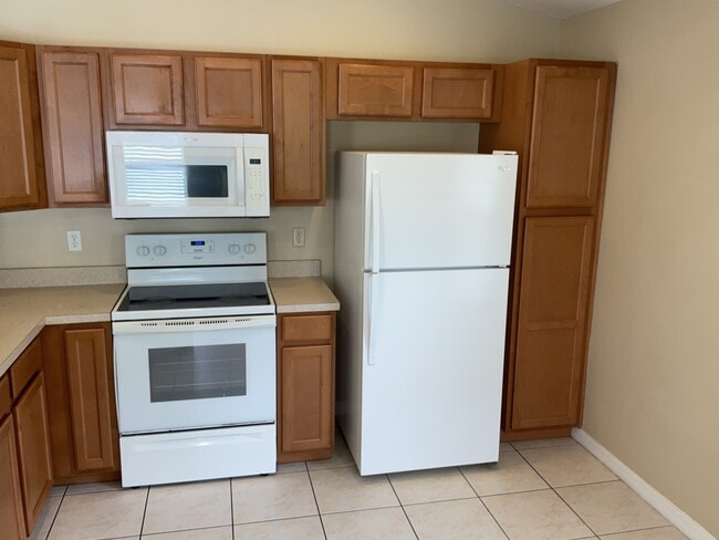 Photo - 8019 Alamosa Wood Ave
