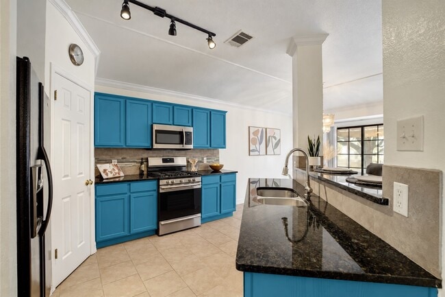 270 Masonwood Dr