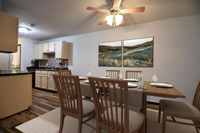 Dinning area - 2930 Blaisdell Ave Unit 214