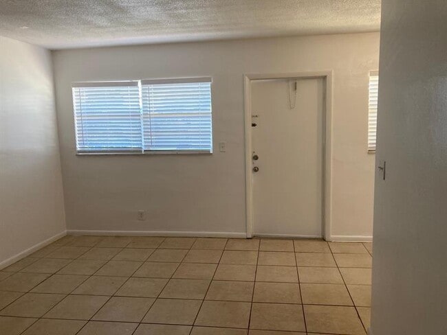 Photo - 466 Sunshine Dr Apartment Unit E5