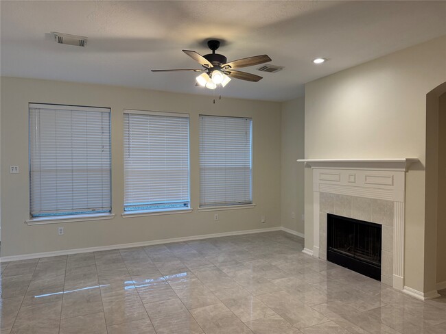 Photo - 12919 Deer Cove Ln