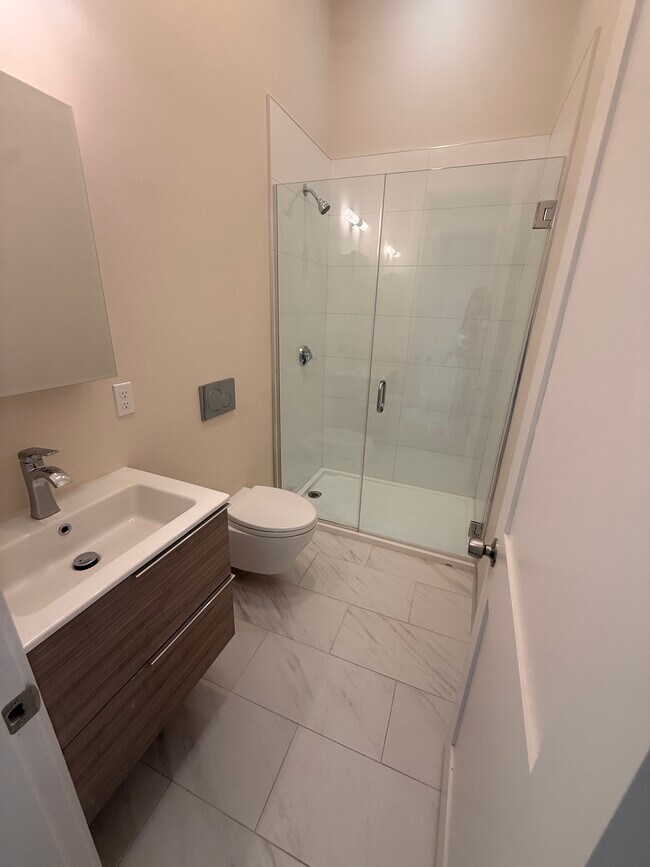 Photo - 7 Thornley St Unit 3