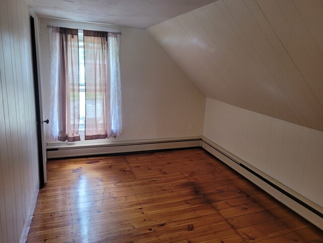 Photo - 273 Washington St