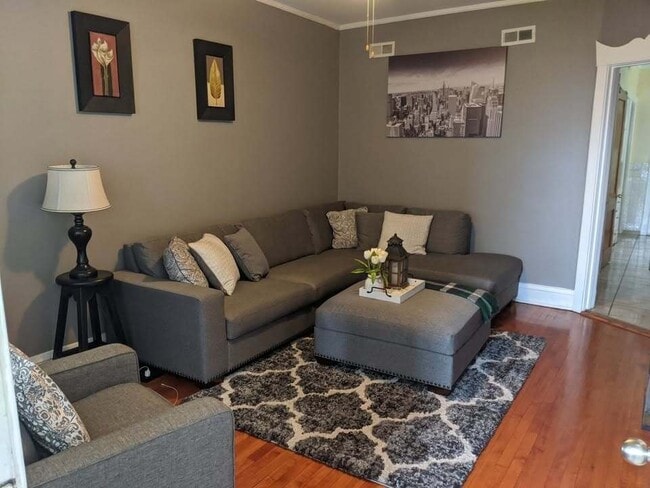 Photo - 2131 N Lorel Ave