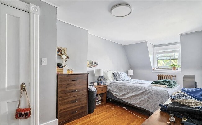 Photo - 18 Willett St Unit Apt 3