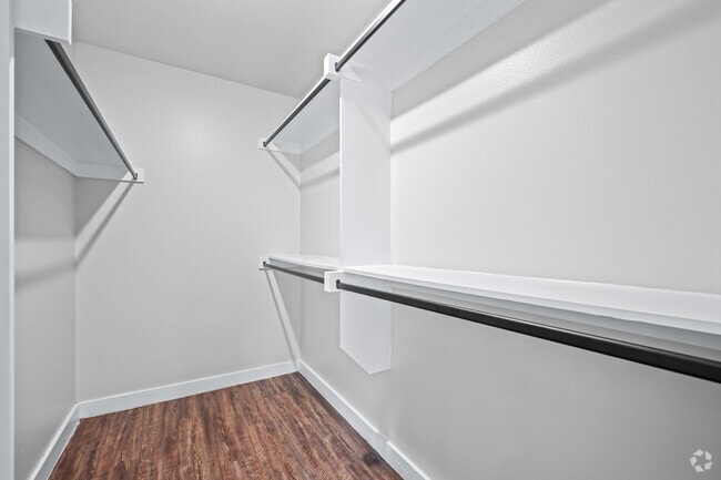 Studio - 410SF