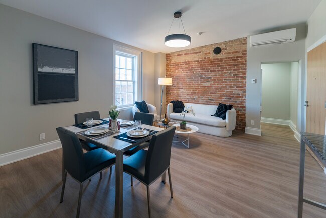 Photo - 1 Bed Loft in Downtown Peterborough Unit 1 Bed