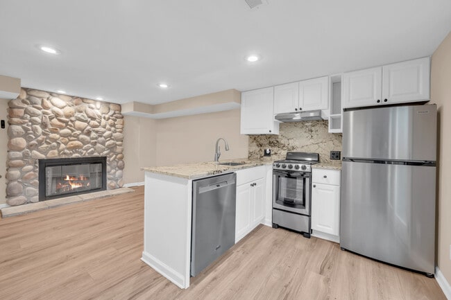 Building Photo - 1718 N 21st St