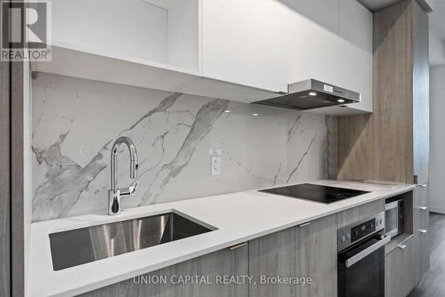 Photo - 138 Downes St Unit 5901