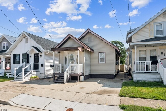 Building Photo - 219 N Somerset Ave Rental