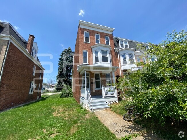 Building Photo - 283 W Jackson St Rental