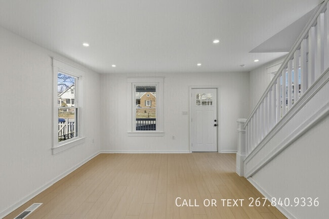 Photo - 507 Washburn Ave