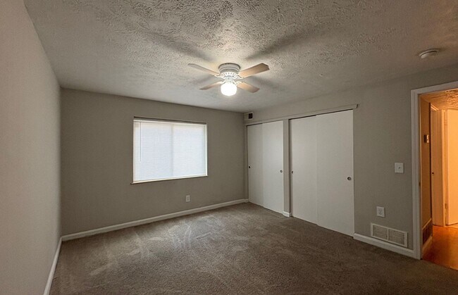 Photo - 525 Lowell Ave Unit 525-03