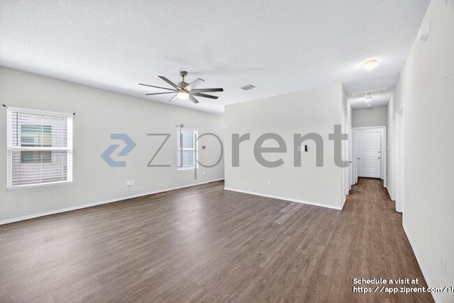 Photo - 5706 Cicada Cir