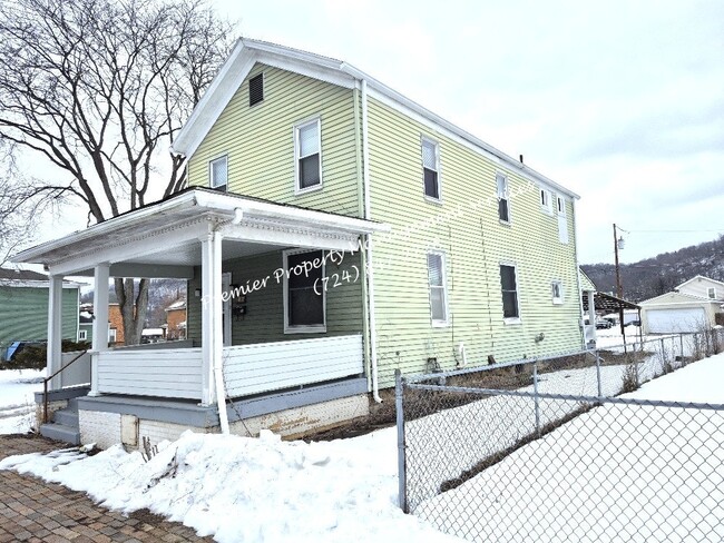 Photo - 2518 9th Ave