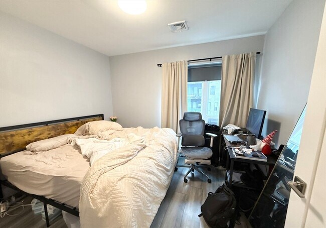 Photo - 55 W Fifth St Unit 301