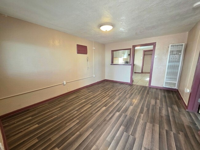 Photo - 2525 California St