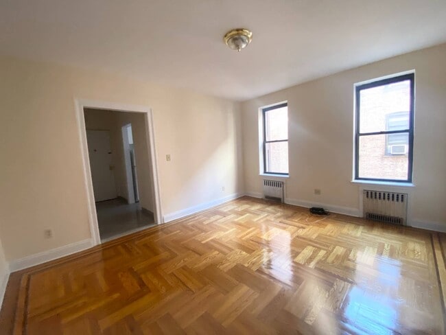 Photo - 112 Marine Ave
