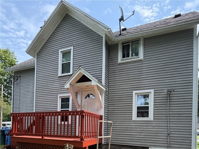 117 Pollard Ave