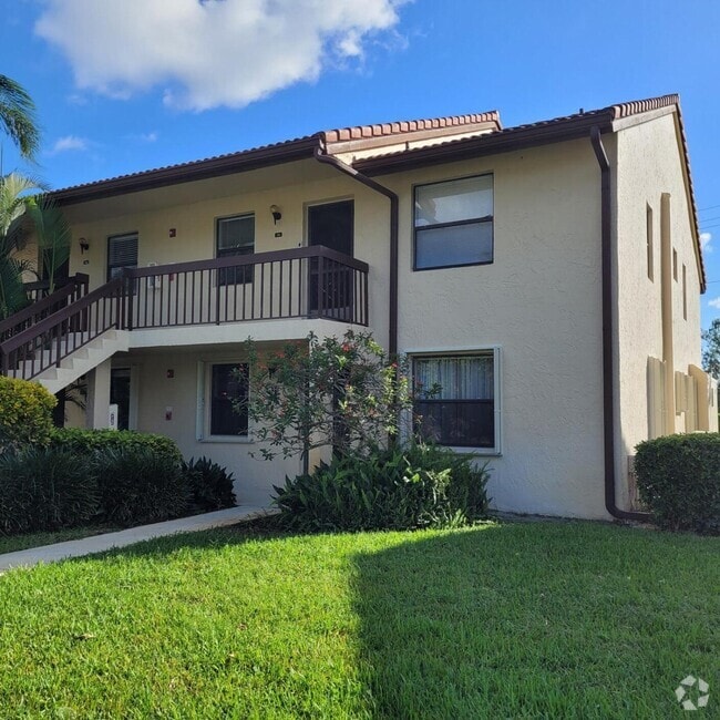 Building Photo - 4626 Lucerne Lakes Blvd E Unit 106 Rental