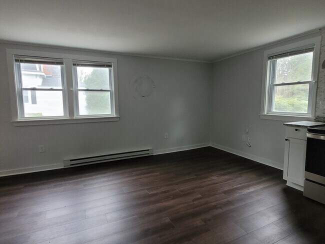 Photo - 50 Grove St Unit 3